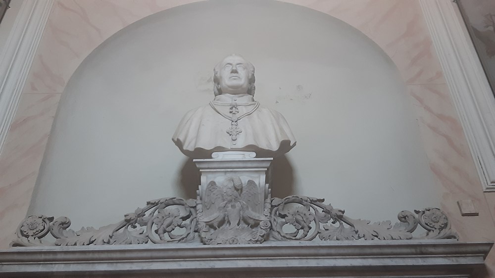 Kao zahvalu, Porečani su mu 1845. darovali novi oltar u crkvi Gospe od Anđela s mramornim kipom Bezgrešne